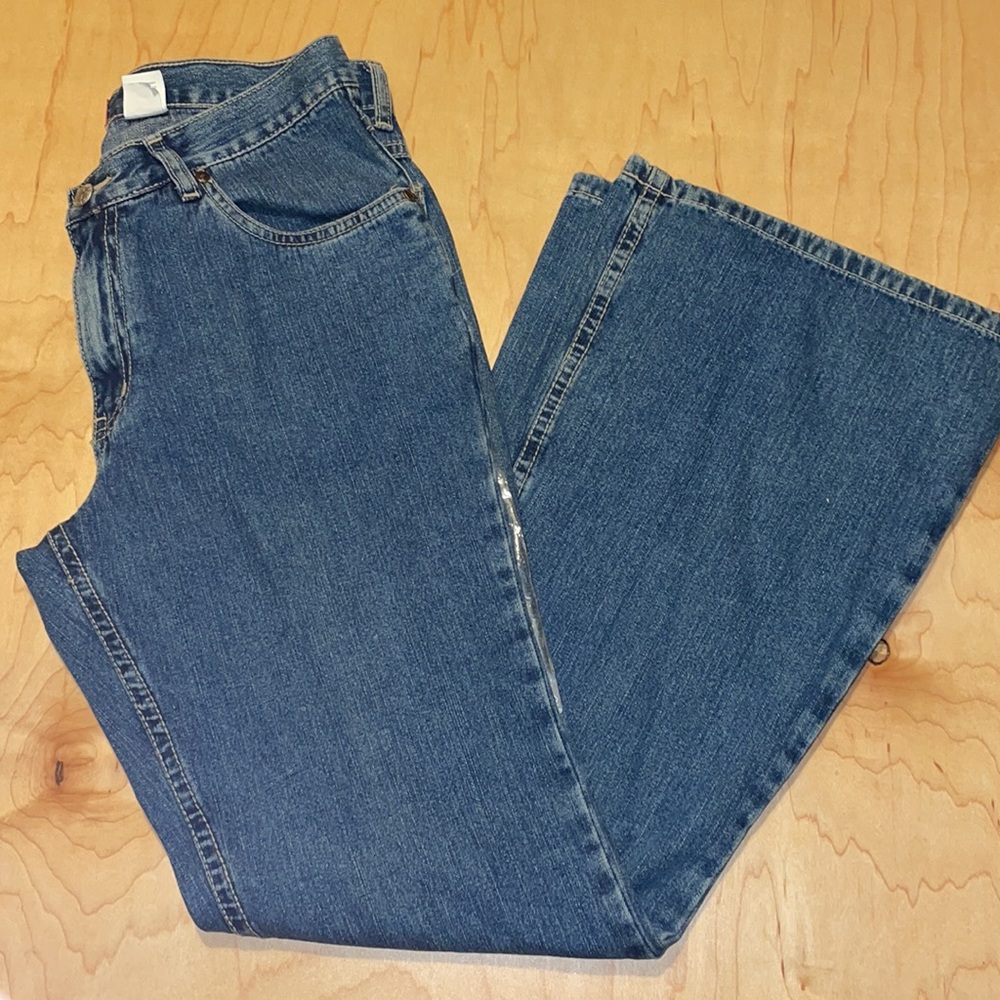NWT WOMENS OLD NAVY JEANS APPROXIMATELY 30 INCH WAIST AND 29 INCH INSEAM